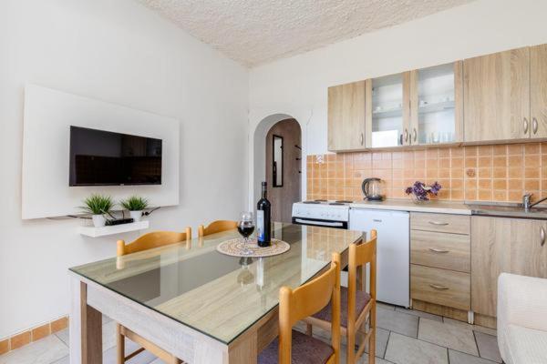 Apartments Ivo Bozinovic Тиват Екстер'єр фото