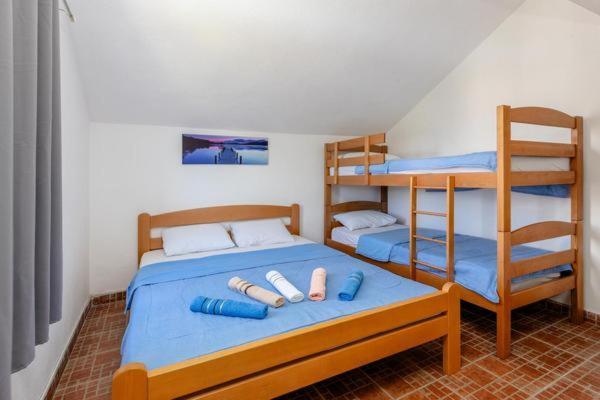 Apartments Ivo Bozinovic Тиват Номер фото