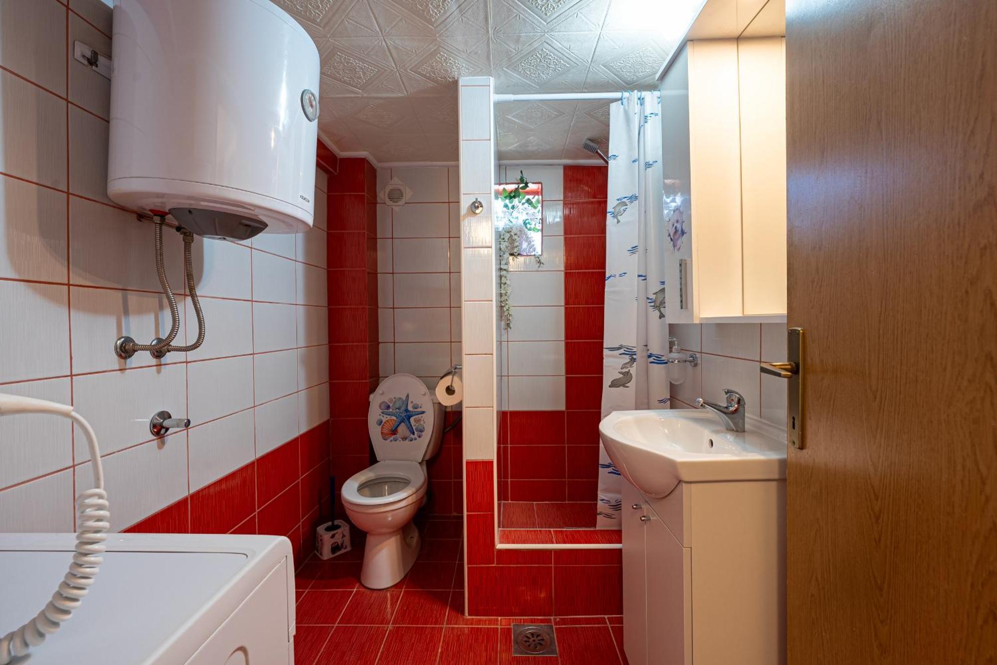 Apartments Ivo Bozinovic Тиват Екстер'єр фото