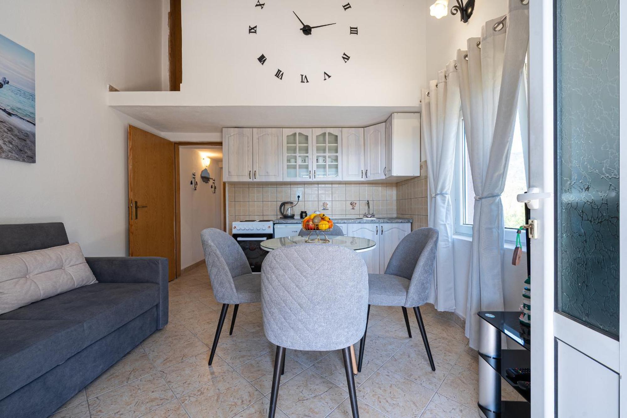 Apartments Ivo Bozinovic Тиват Екстер'єр фото